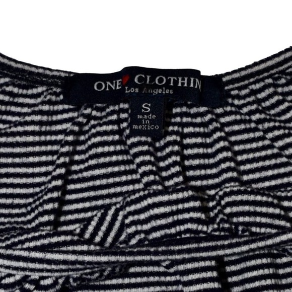 ONE CLOTHING - navy & white striped short sleeve open shoulder romper size small - Picture 2 of 2